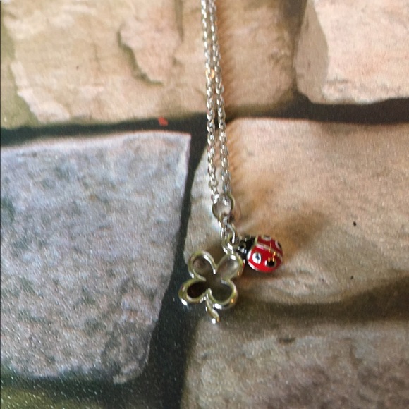 Lady bug Flower necklace - Picture 4 of 6